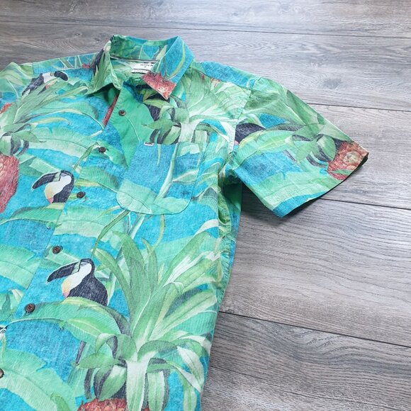 Hurley Men Hawaiian Shirt Classic Fit Medium Tropical Print Short Sleeve Skater - Picture 3 of 6